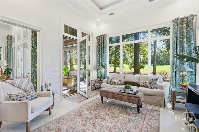 $1,050,000 | 7 Springpine Lane, Savannah, GA 31411