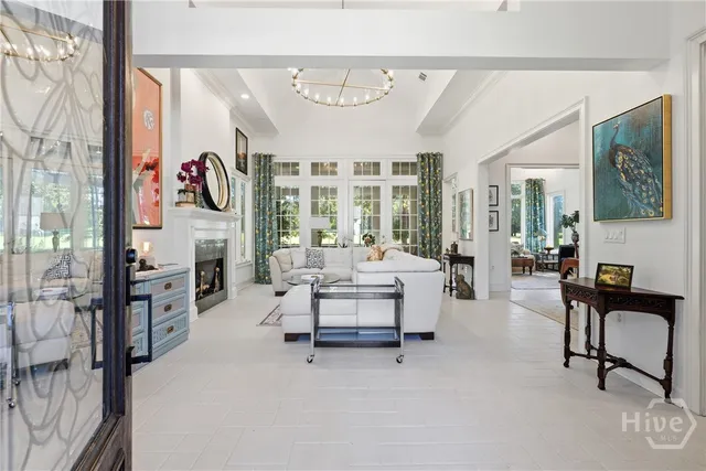 $1,050,000 | 7 Springpine Lane, Savannah, GA 31411