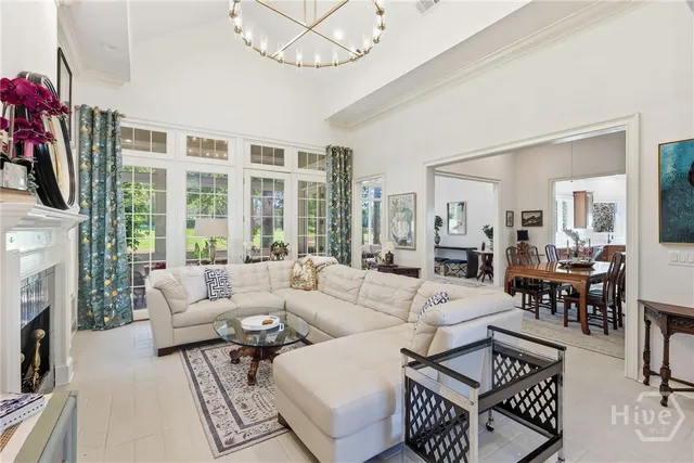 $1,050,000 | 7 Springpine Lane, Savannah, GA 31411