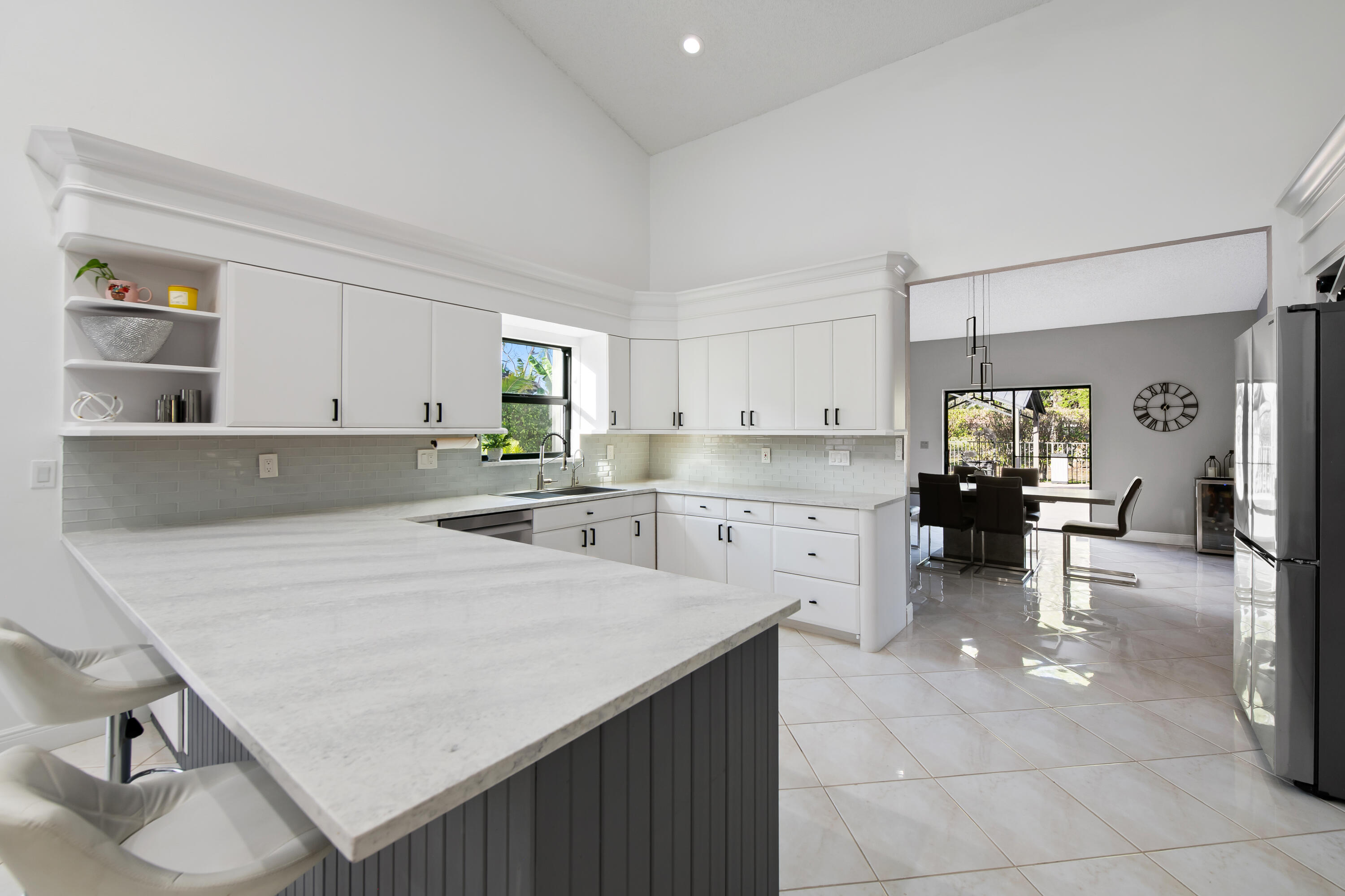 8505 Northwest 77th Street Tamarac, FL 33321 - Photo 18 of 57 Kitchen