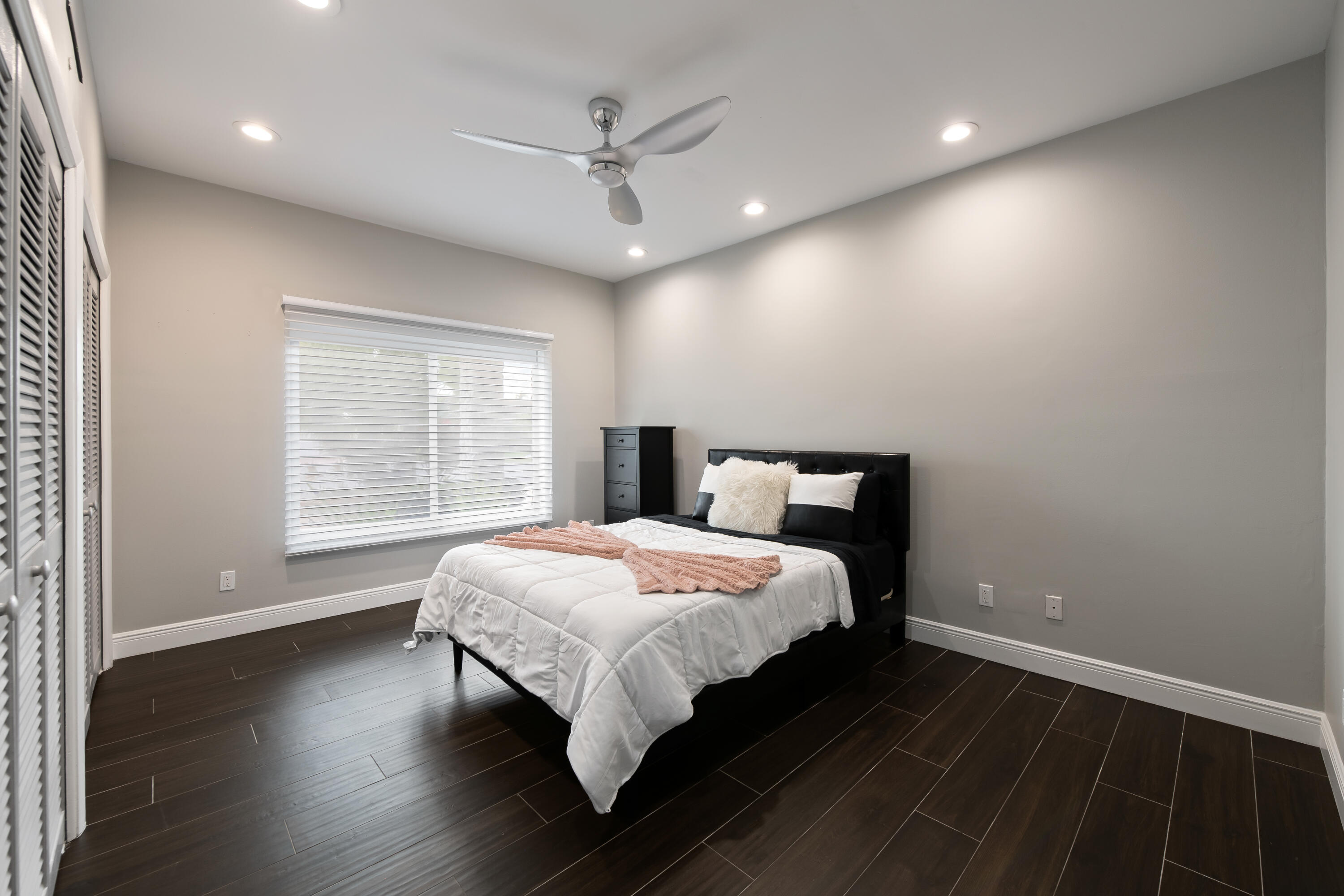 8505 Northwest 77th Street Tamarac, FL 33321 - Photo 24 of 57 1st bedroom