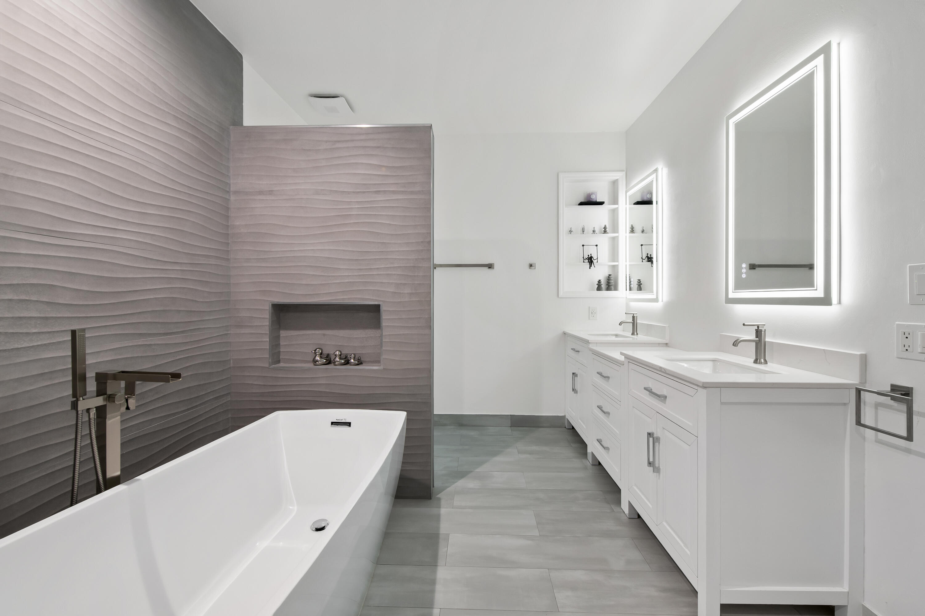 8505 Northwest 77th Street Tamarac, FL 33321 - Photo 34 of 57 Master bath 2