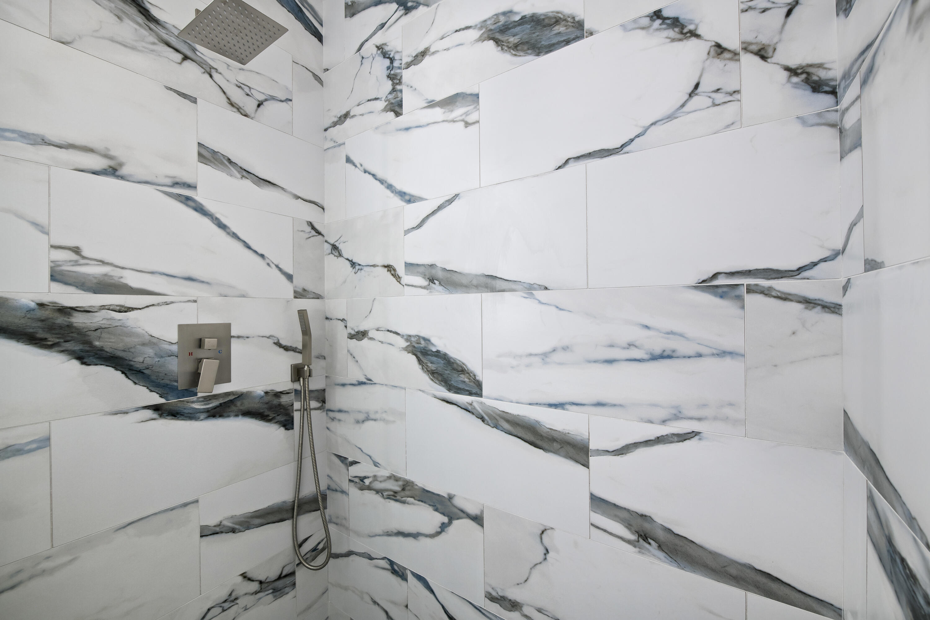 8505 Northwest 77th Street Tamarac, FL 33321 - Photo 44 of 57 Cabana bath