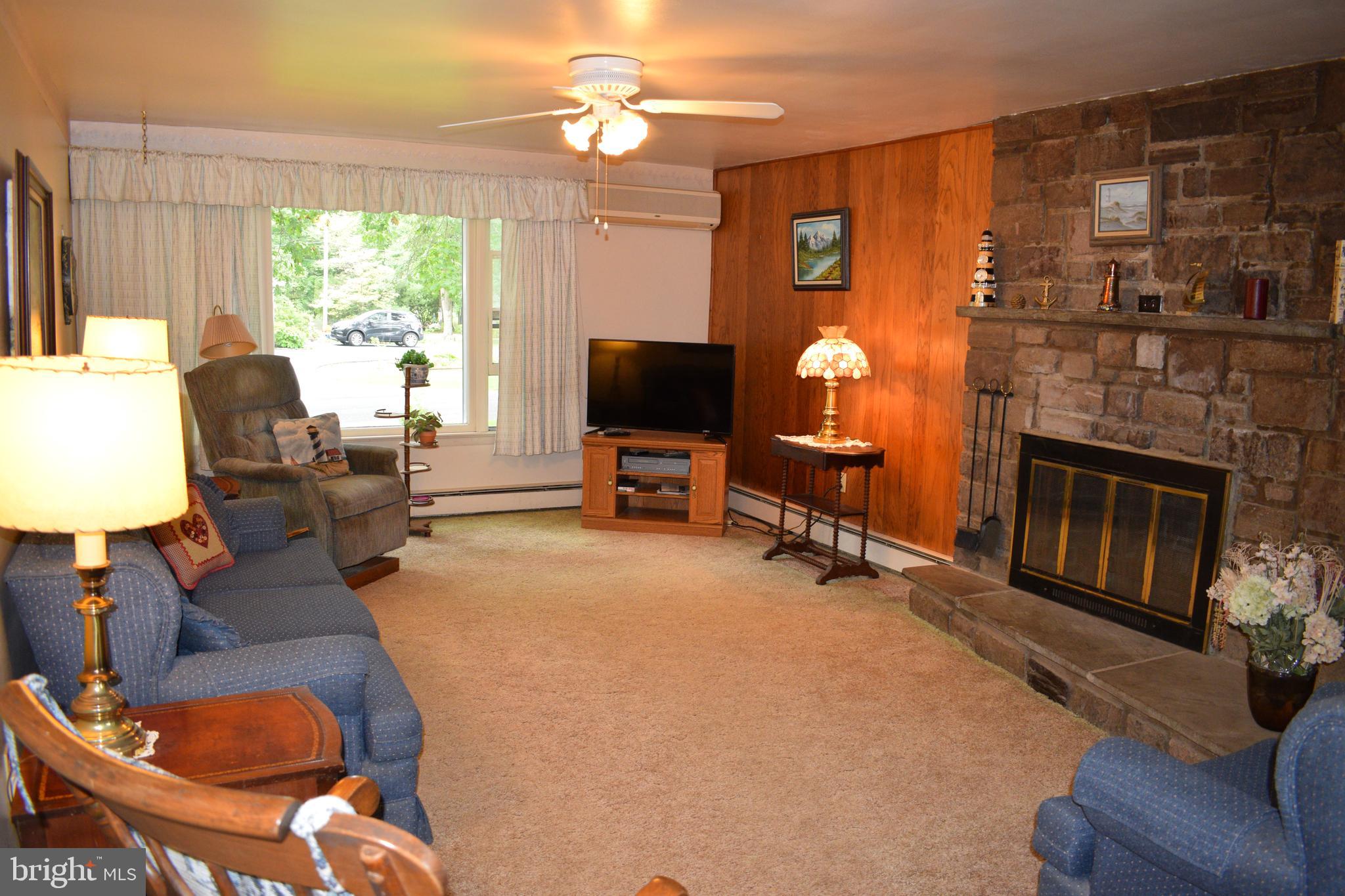 4040 Ferry Road Doylestown, PA 18902 - Photo 5 of 16