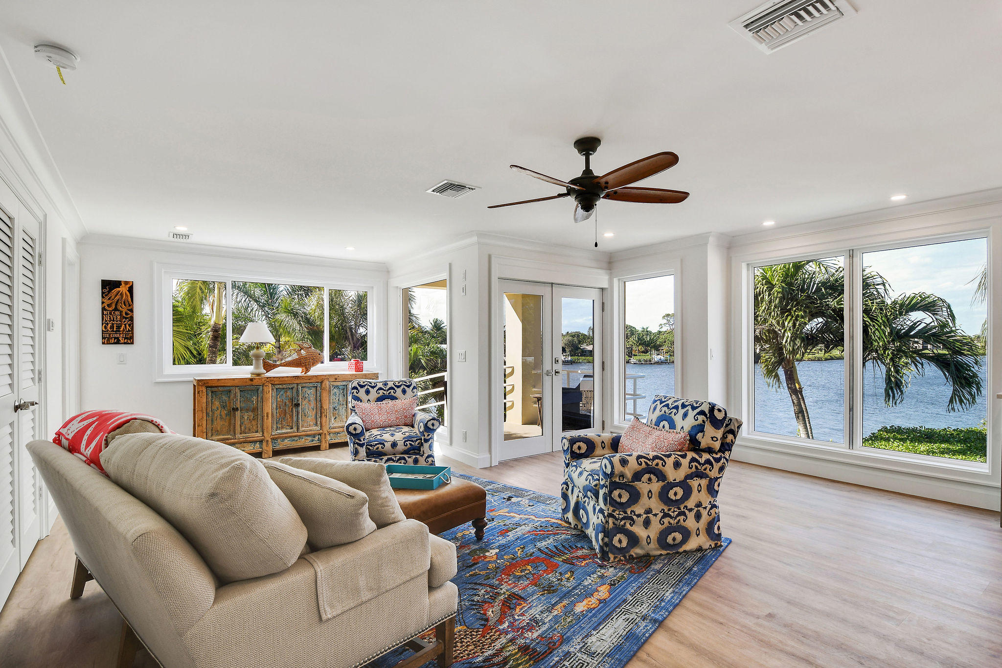 4980 County Line Road Tequesta, FL 33469 - Photo 41 of 56 Guest house Living