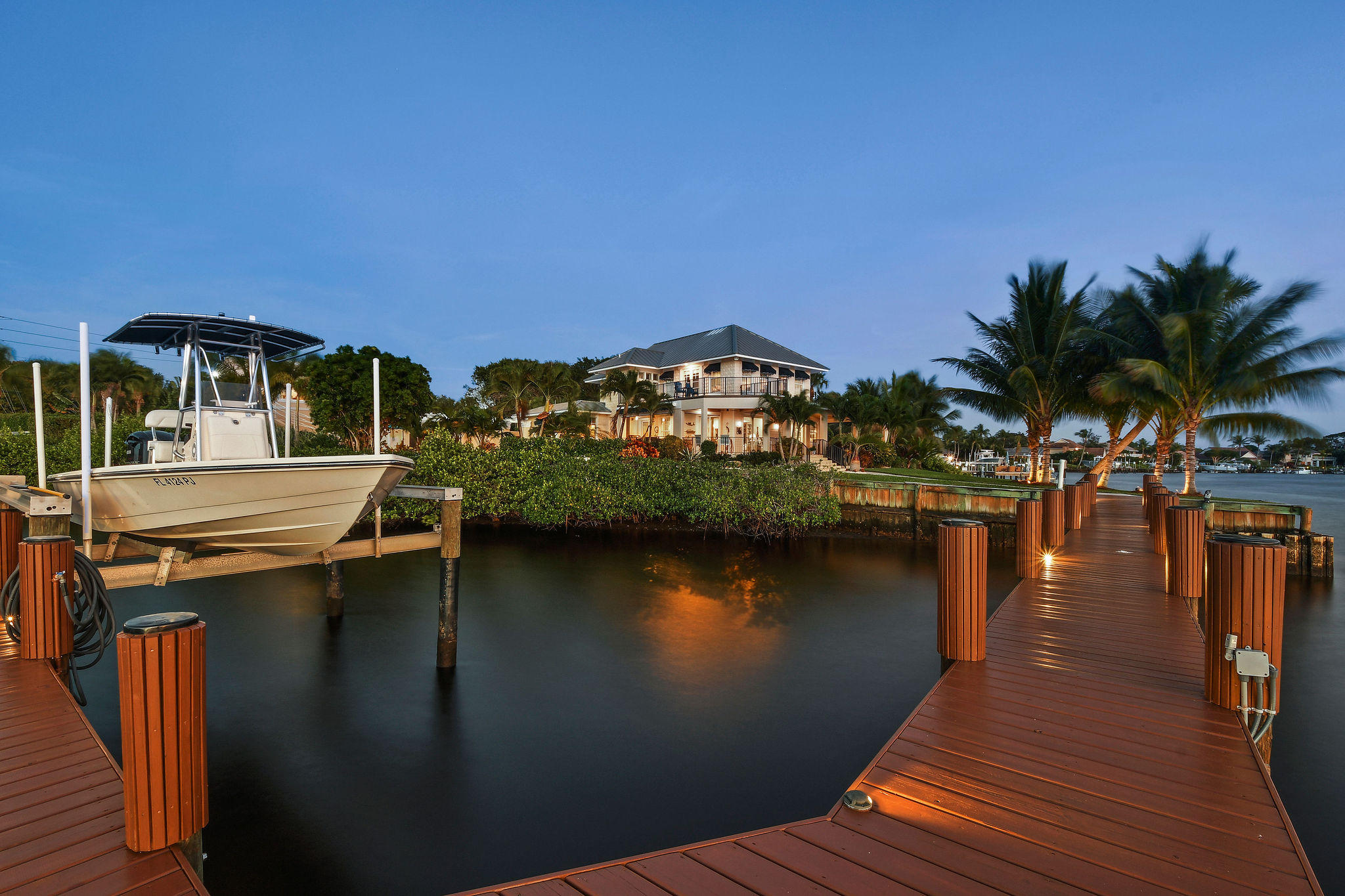 4980 County Line Road Tequesta, FL 33469 - Photo 54 of 56 4980CountyLineRoadTwilight(41)