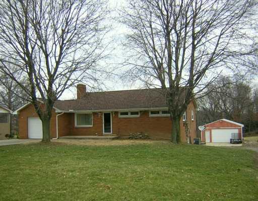 3994 Patterson Road Aliquippa, PA 15001 - Photo 1 of 7 Gallery Image 1