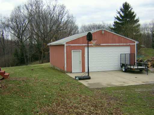 3994 Patterson Road Aliquippa, PA 15001 - Photo 2 of 7 Gallery Image 2