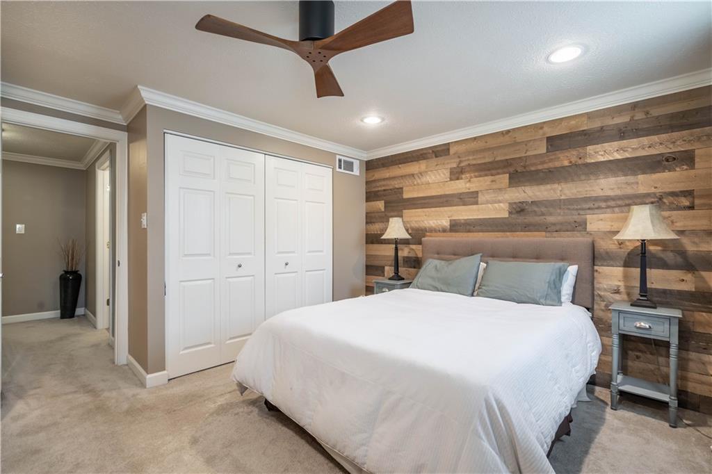 5497 Library Road, Unit 3 Bethel Park, PA 15102 - Photo 16 of 24 Gallery Image 16