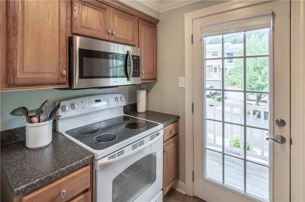 5497 Library Road, Unit 3 Bethel Park, PA 15102 - Photo 9 of 24 Gallery Image 9