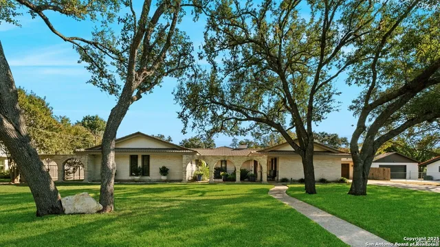 $2,150 | 516 Sagecrest Drive, San Antonio, TX 78232