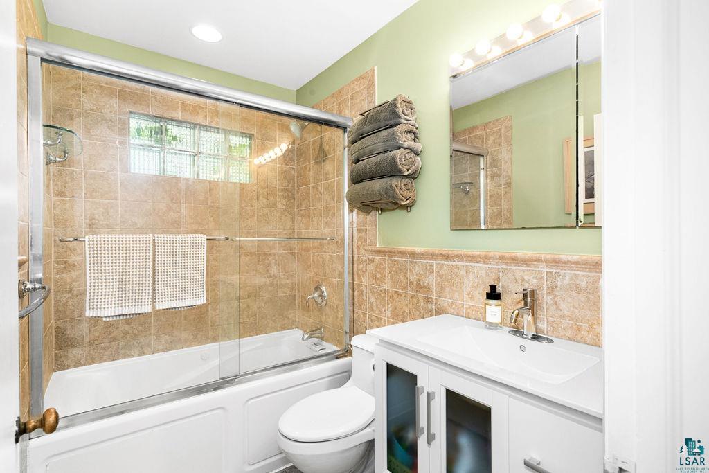 1811 Vermilion Road Duluth, MN 55803 - Photo 13 of 34