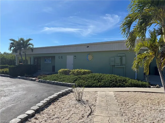 a view of backyard of house