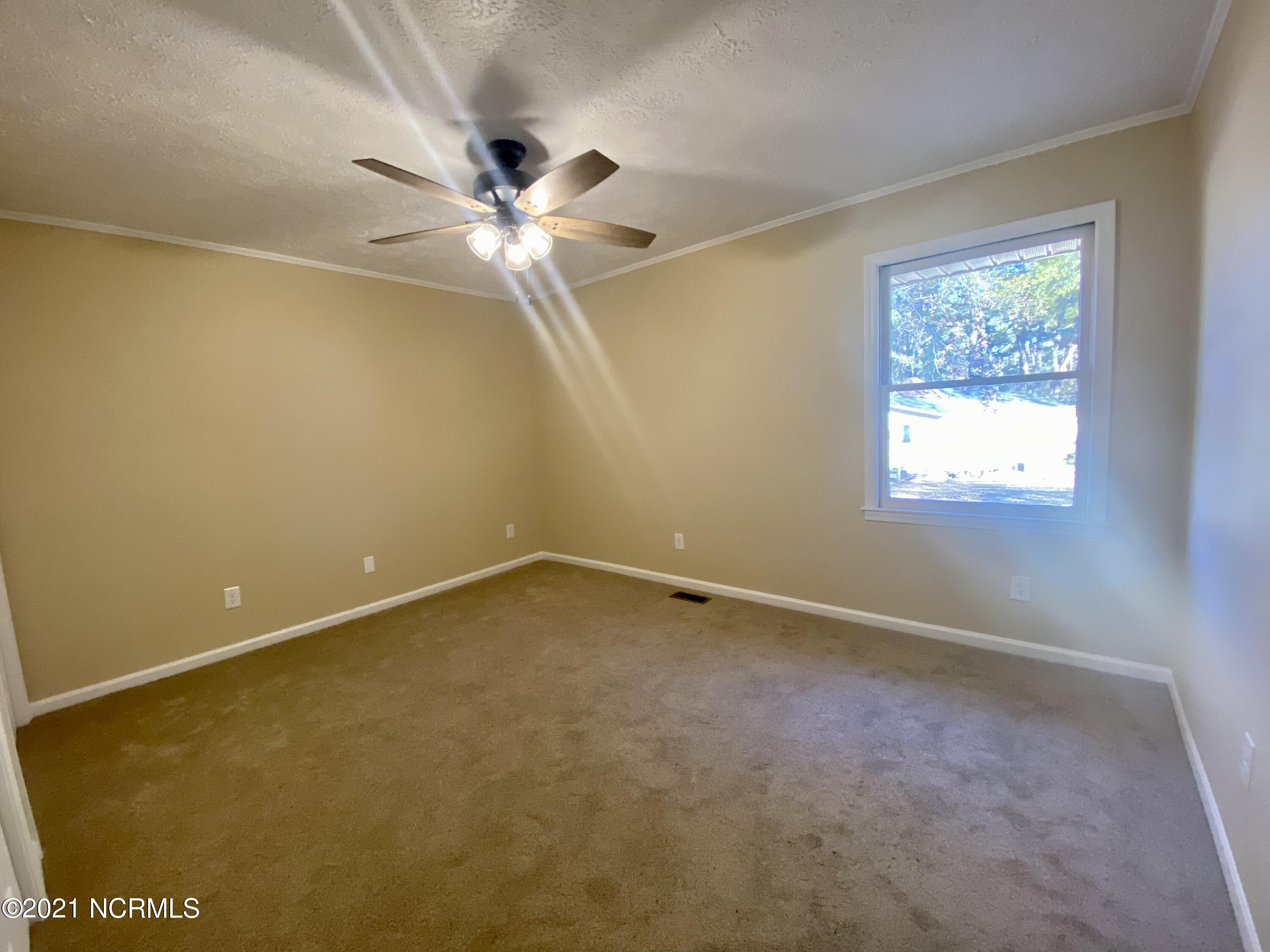 1501 Brookfield Road Rockingham, NC 28379 - Photo 6 of 11 IMG_8257