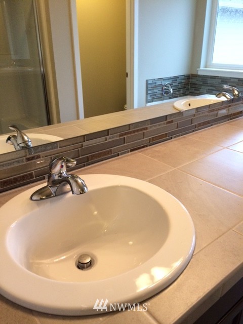 24202 185th Loop Southeast Covington, WA 98042 - Photo 11 of 13 Gallery Image 11