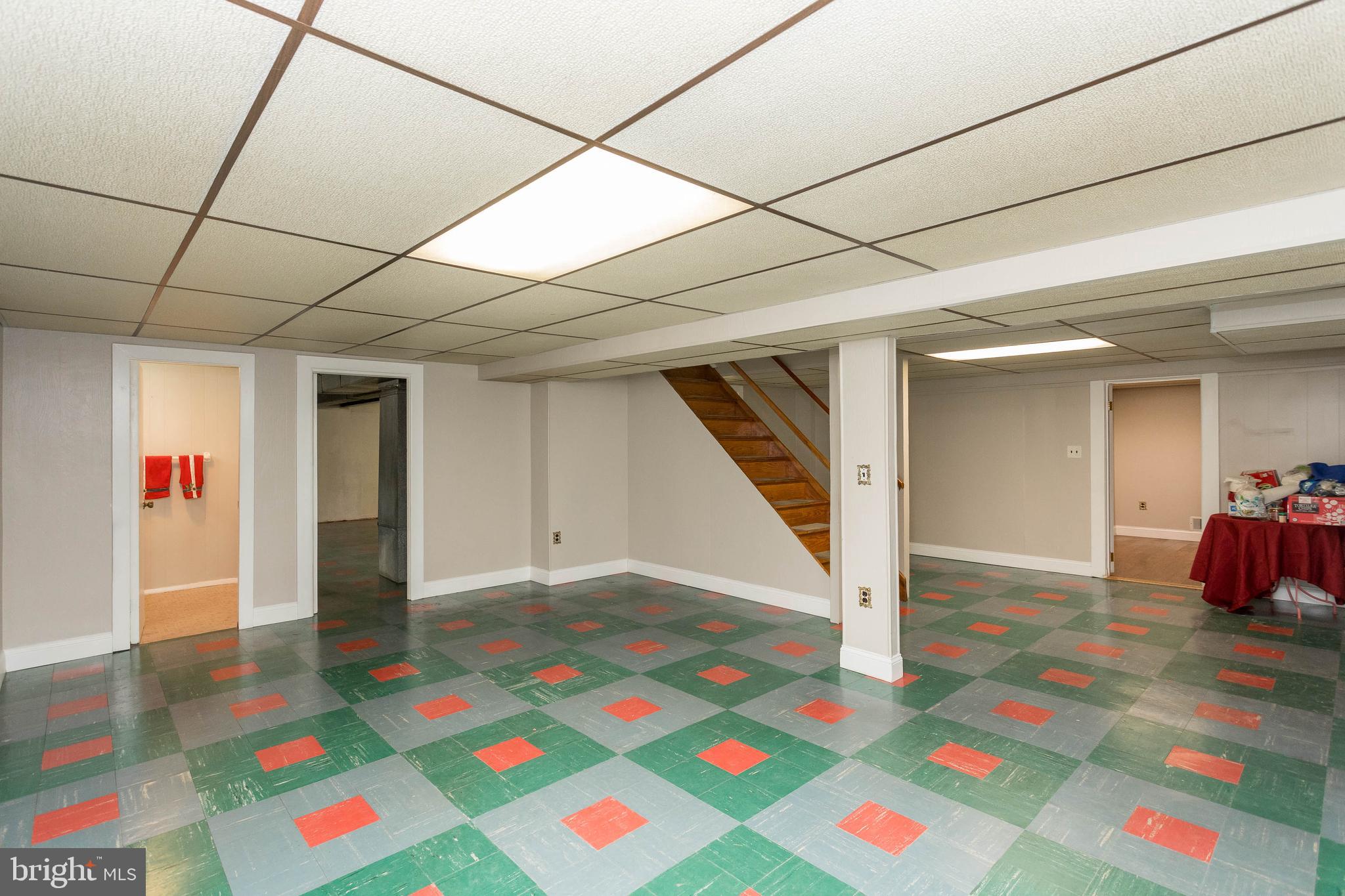 1509 Weyburn Road Baltimore, MD 21237 - Photo 27 of 42