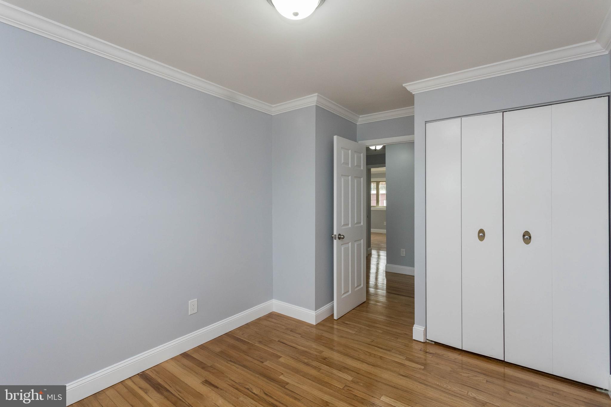 1509 Weyburn Road Baltimore, MD 21237 - Photo 5 of 42