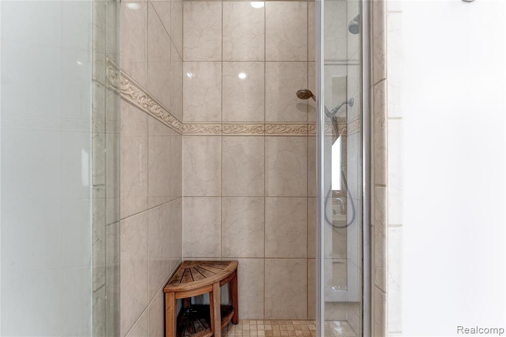 2470 East Baldwin Road Grand Blanc, MI 48439 - Photo 25 of 64 Gallery Image 25