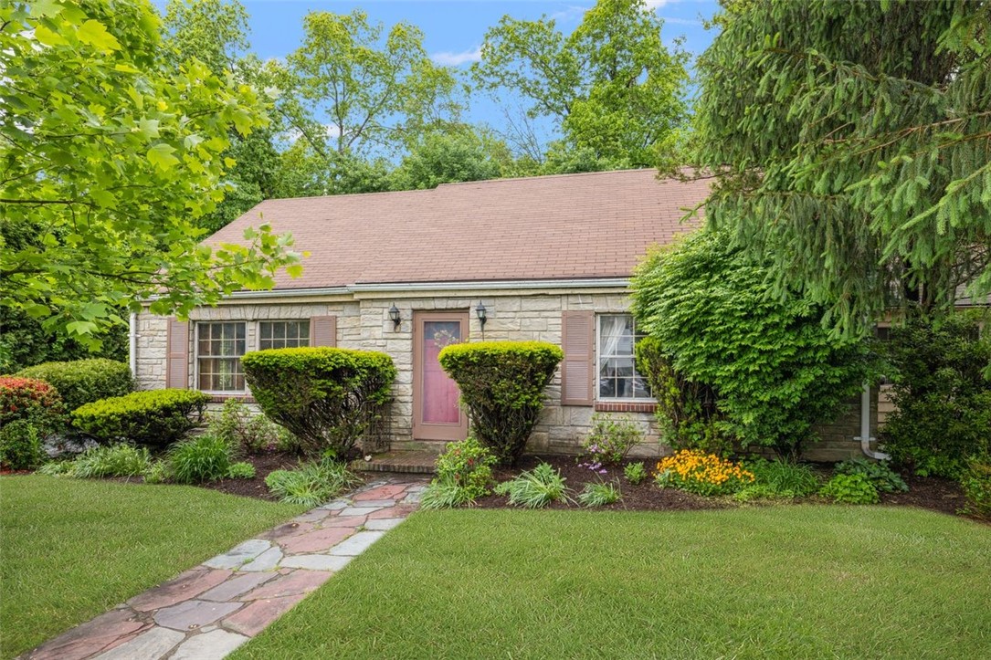 35 New Clark Road Cumberland, RI 02864 - Photo 1 of 40