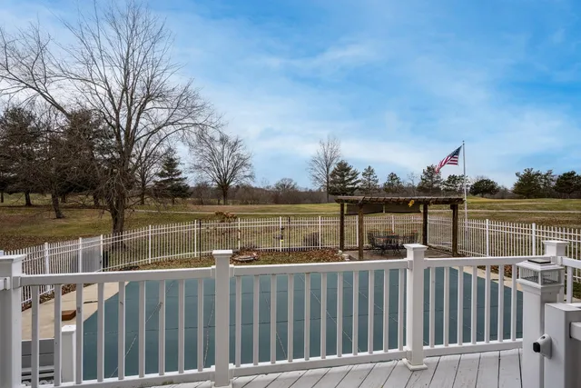 $520,000 | 19327 Par Drive, Lawrenceburg, IN 47025
