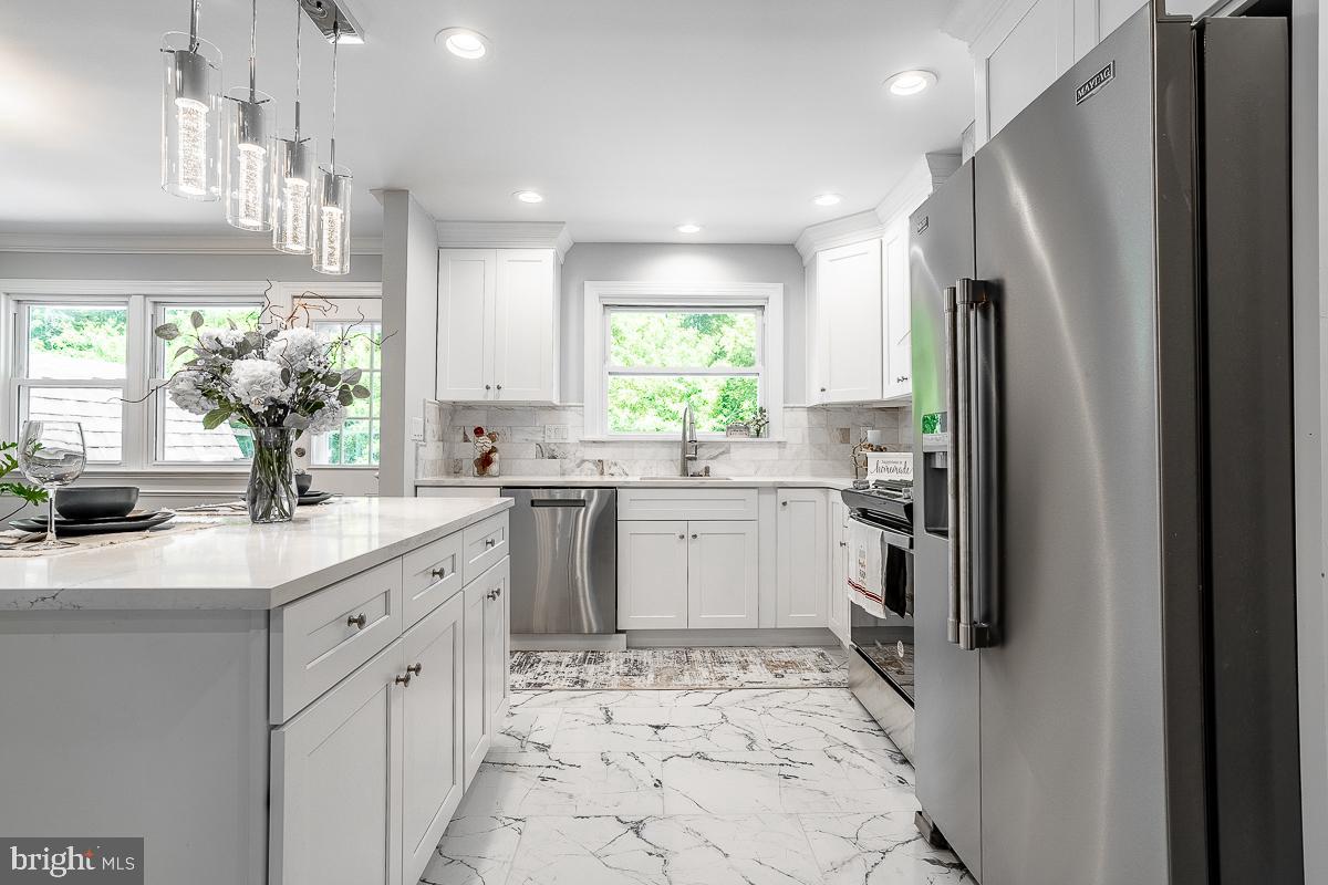 416 King George Road Cherry Hill, NJ 08034 - Photo 8 of 48