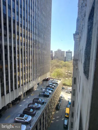 $3,475 | 135 South 19th Street, Unit 1003, Philadelphia, PA 19103