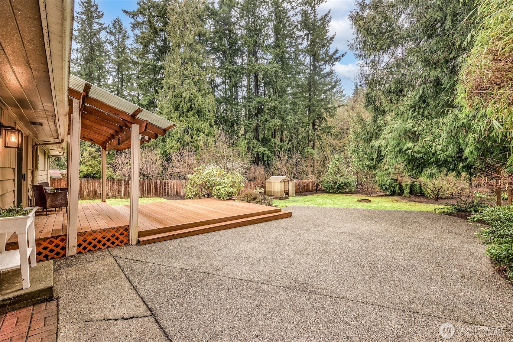 13656 197th Avenue Southeast Renton, WA 98059 - Photo 5 of 40