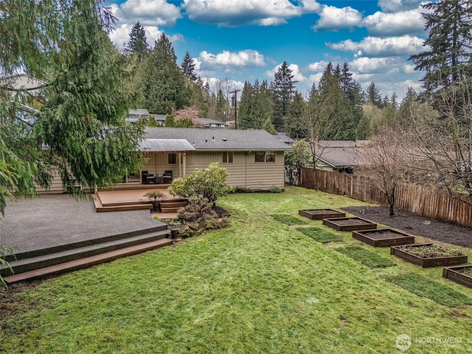 13656 197th Avenue Southeast Renton, WA 98059 - Photo 10 of 40