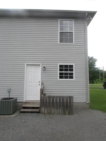 a side view of a house