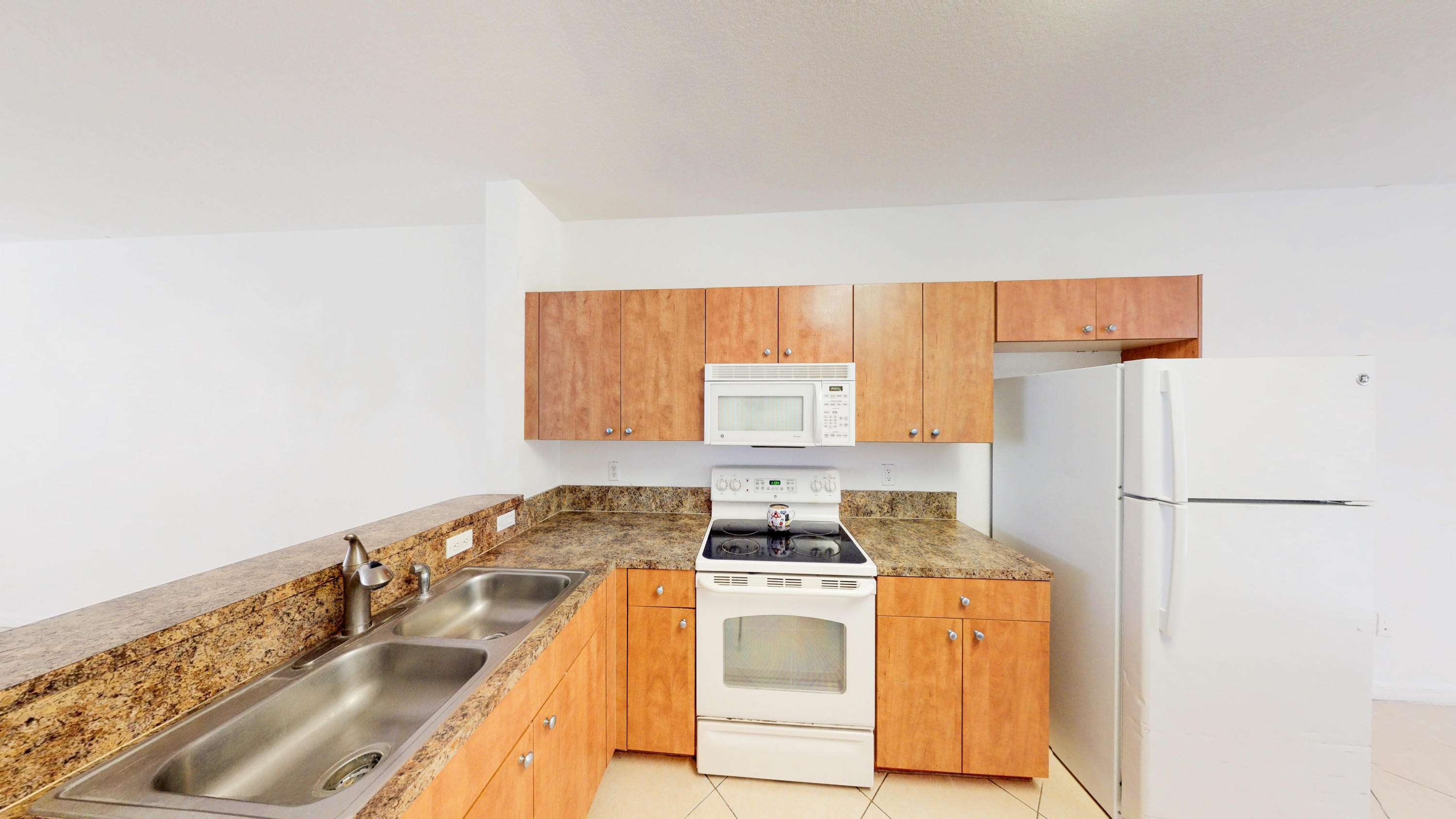 1910 Alamanda Way, Unit 1910 Riviera Beach, FL 33404 - Photo 7 of 36 1910-Riviera-Beach-04192019_134141