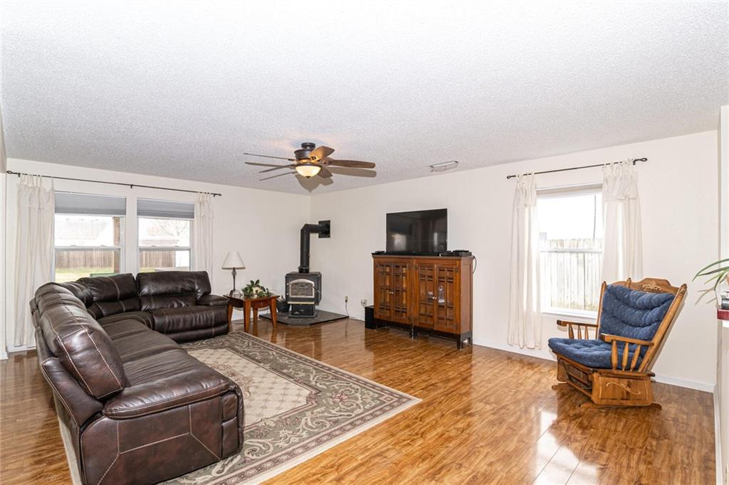 5924 North Rockingham Lane McCordsville, IN 46055 - Photo 7 of 36