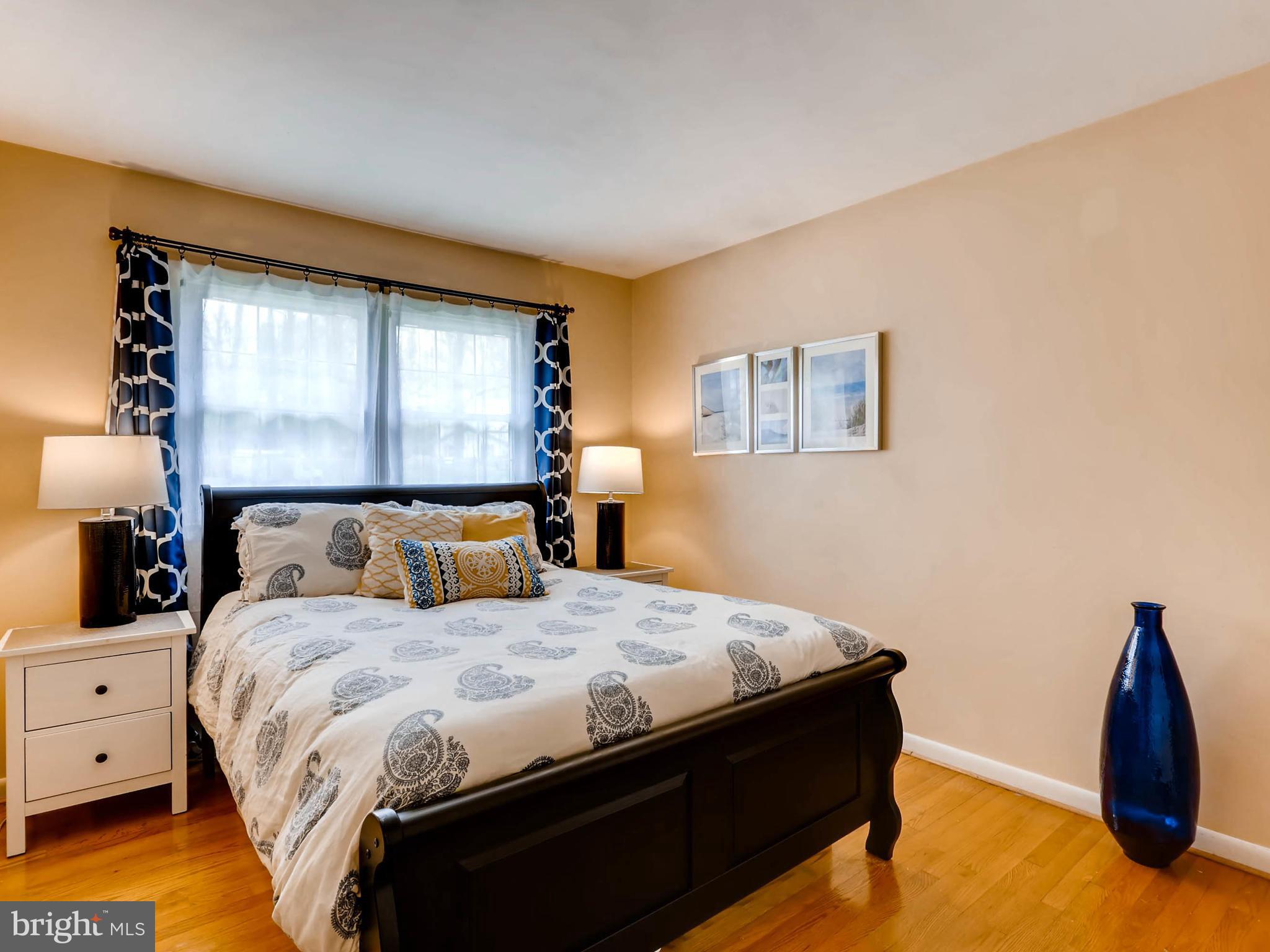 4713 Roundhill Road Ellicott City, MD 21043 - Photo 17 of 30 Bedroom (Master)