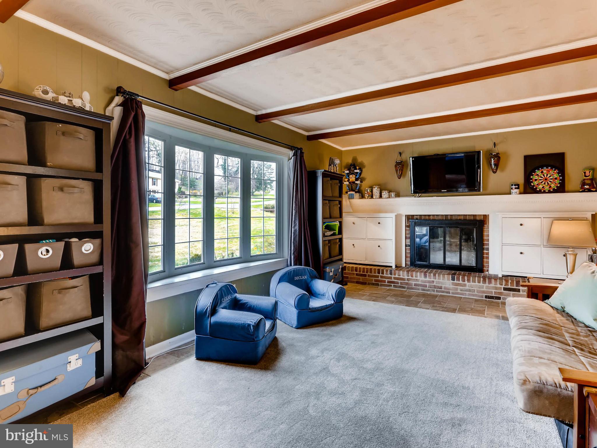 4713 Roundhill Road Ellicott City, MD 21043 - Photo 22 of 30 Family Room