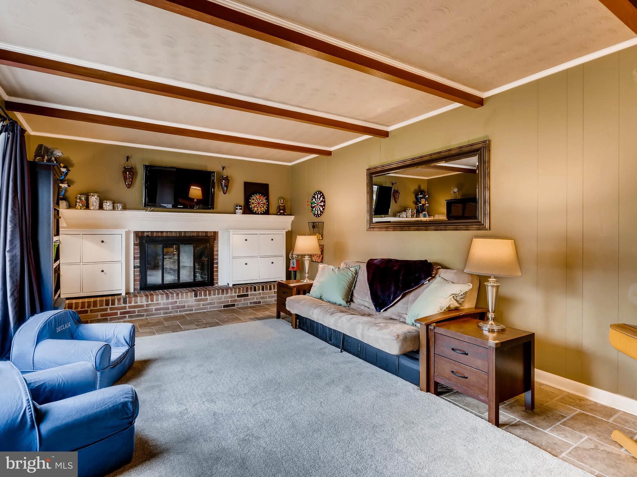 4713 Roundhill Road Ellicott City, MD 21043 - Photo 23 of 30 Family Room