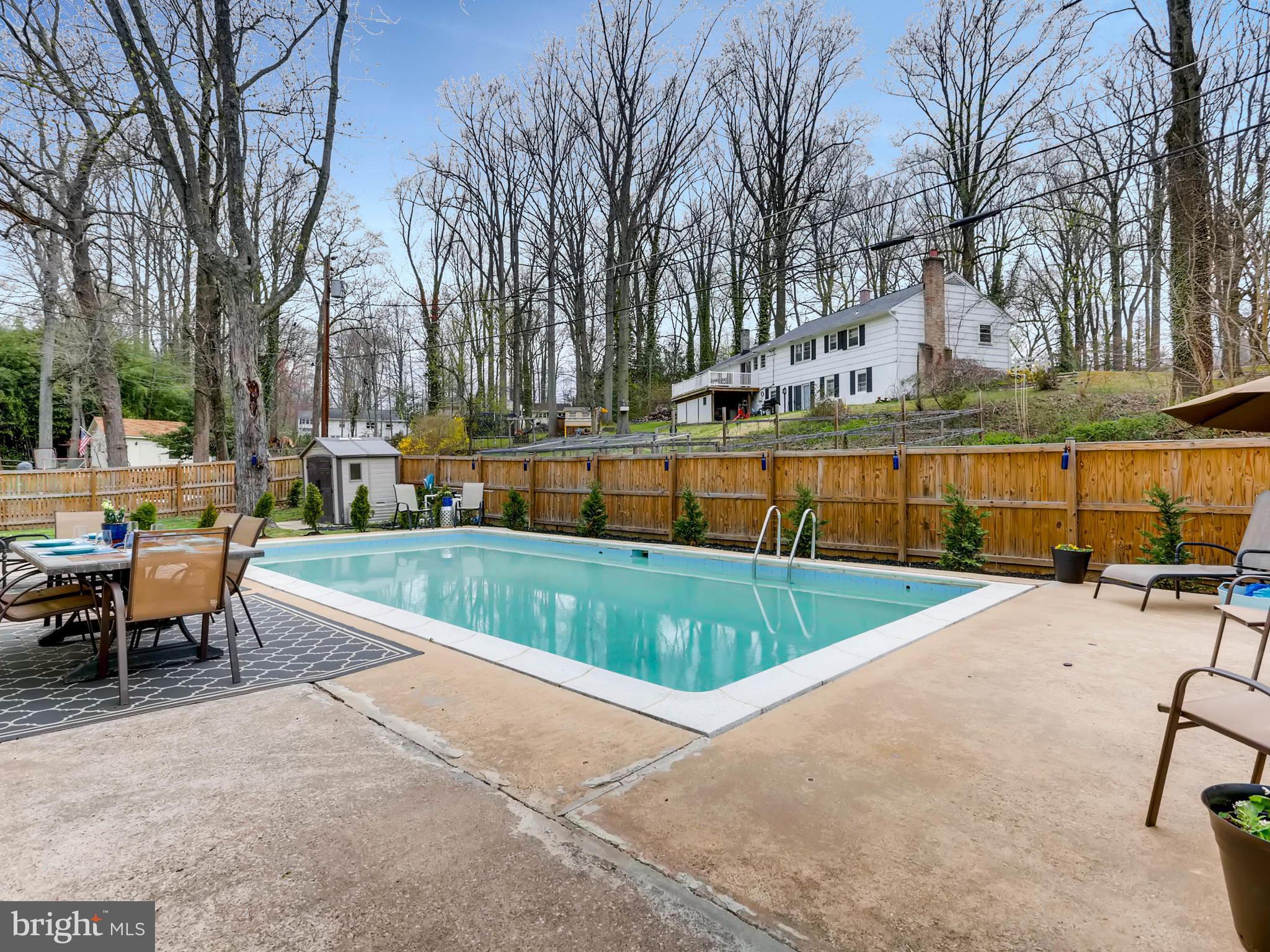 4713 Roundhill Road Ellicott City, MD 21043 - Photo 28 of 30 Exterior (Rear)