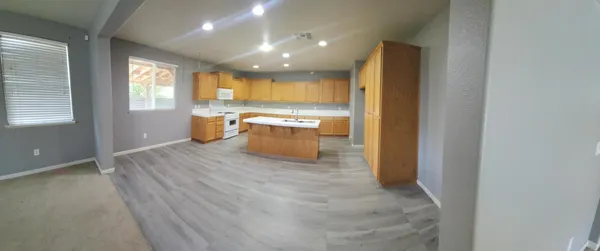 $585,000 | 253 Lilac Lane, Livingston, CA 95334