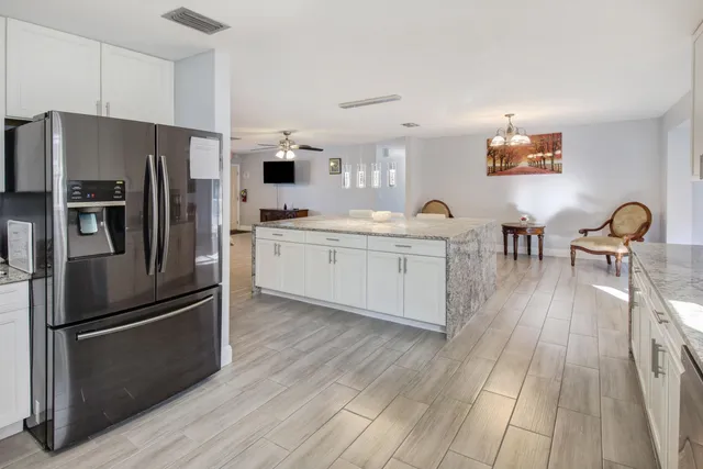 $5,300 | 120 Park Lane East, Hypoluxo, FL 33462