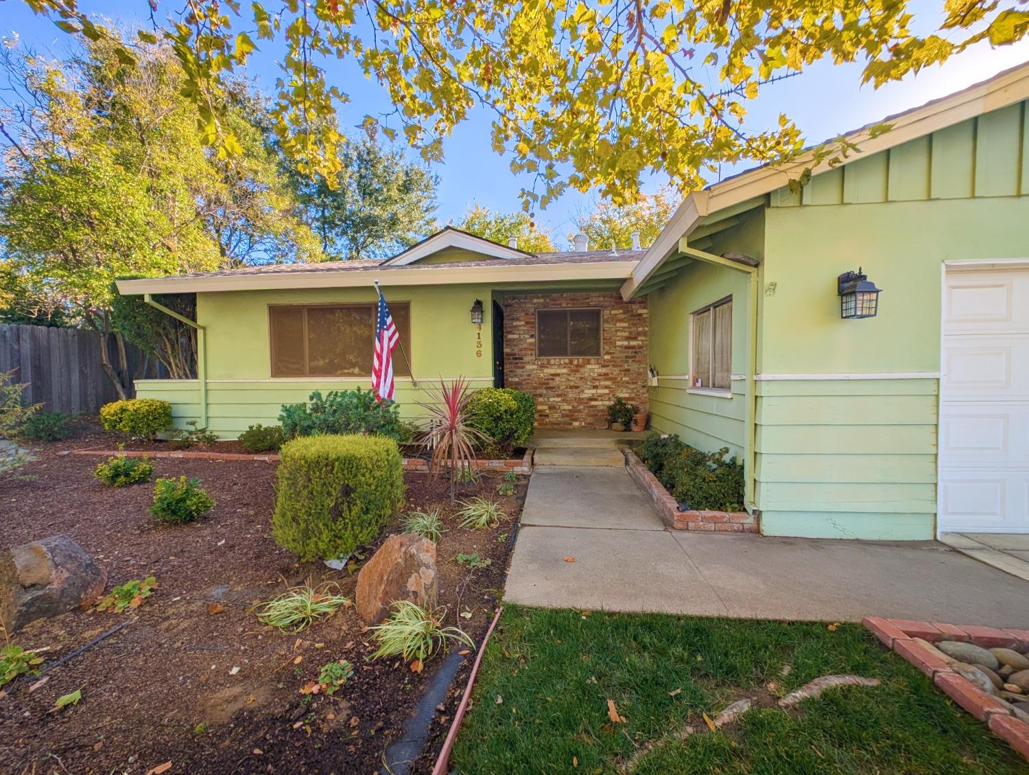 4136 Valiant Way Carmichael, CA 95608 - Photo 1 of 1 Gallery Image 1