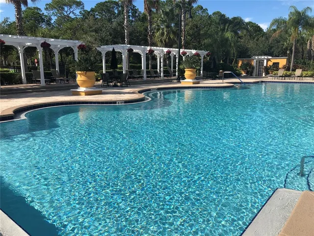 $1,775 | 3583 Conroy Road, Unit 1131, Orlando, FL 32839