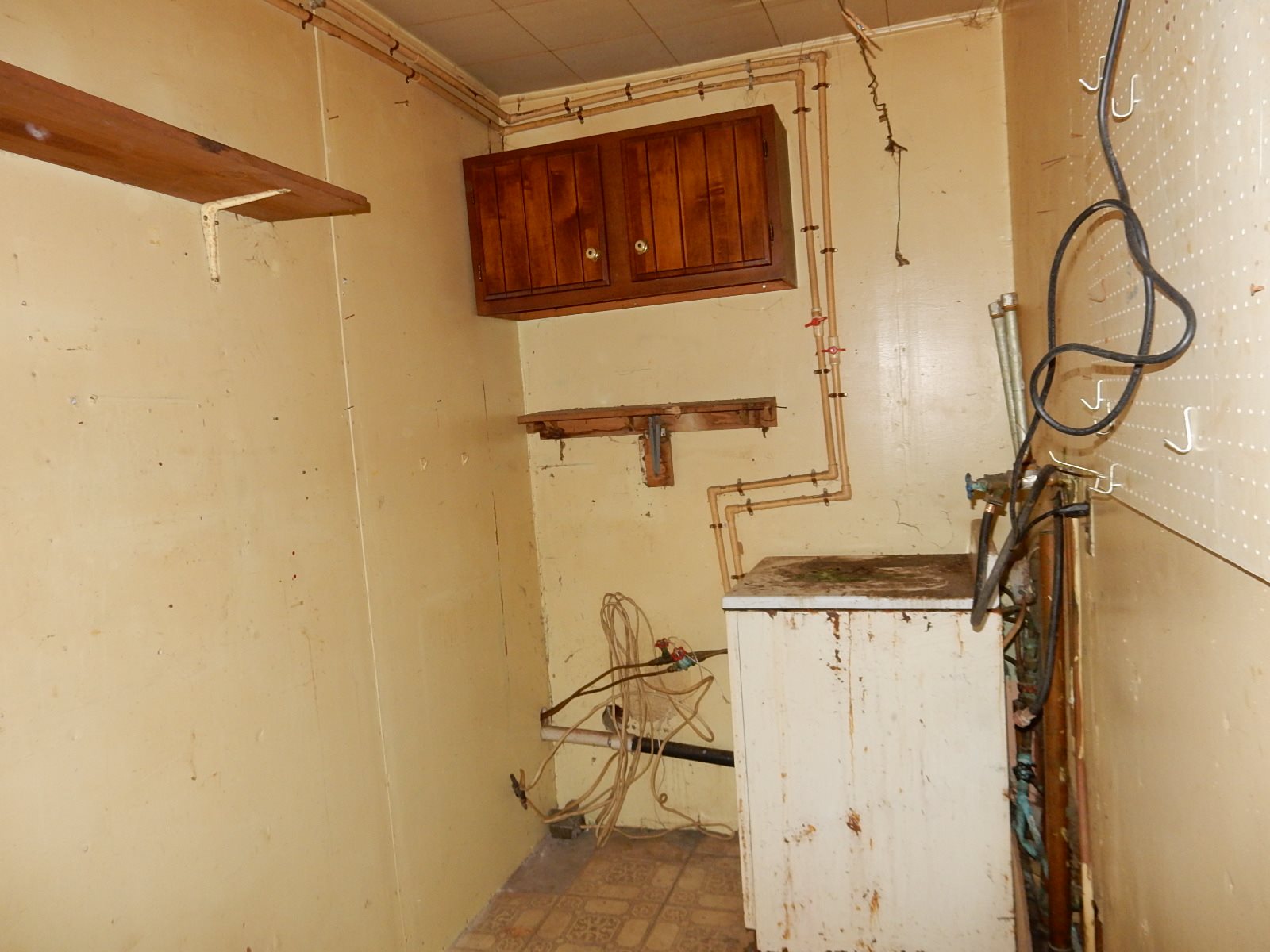 3695 East Gallimore Road Bloomfield, IN 47424 - Photo 11 of 19 Gallery Image 11