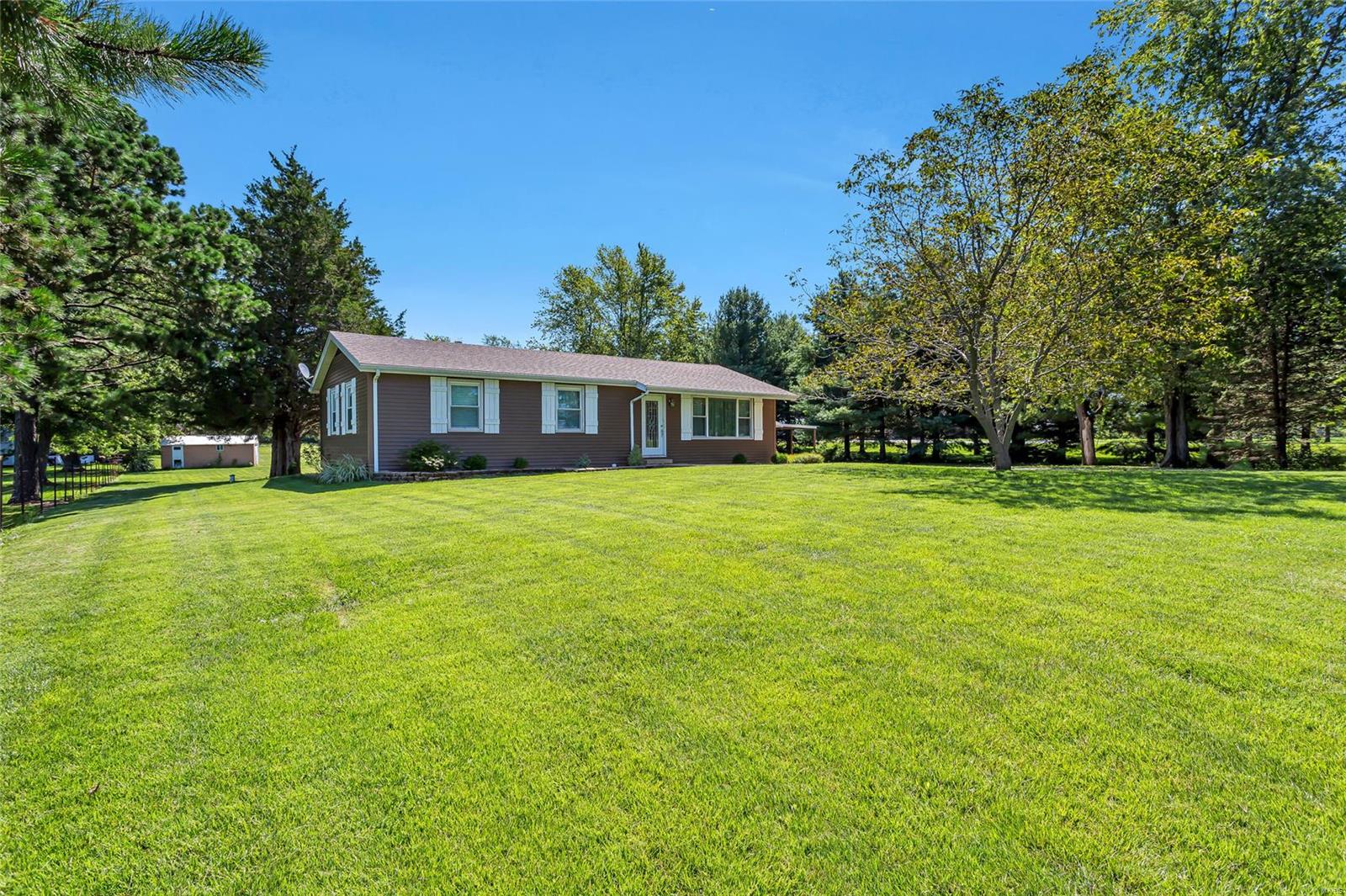 5652 Maeystown Road Waterloo, IL 62298 - Photo 23 of 44