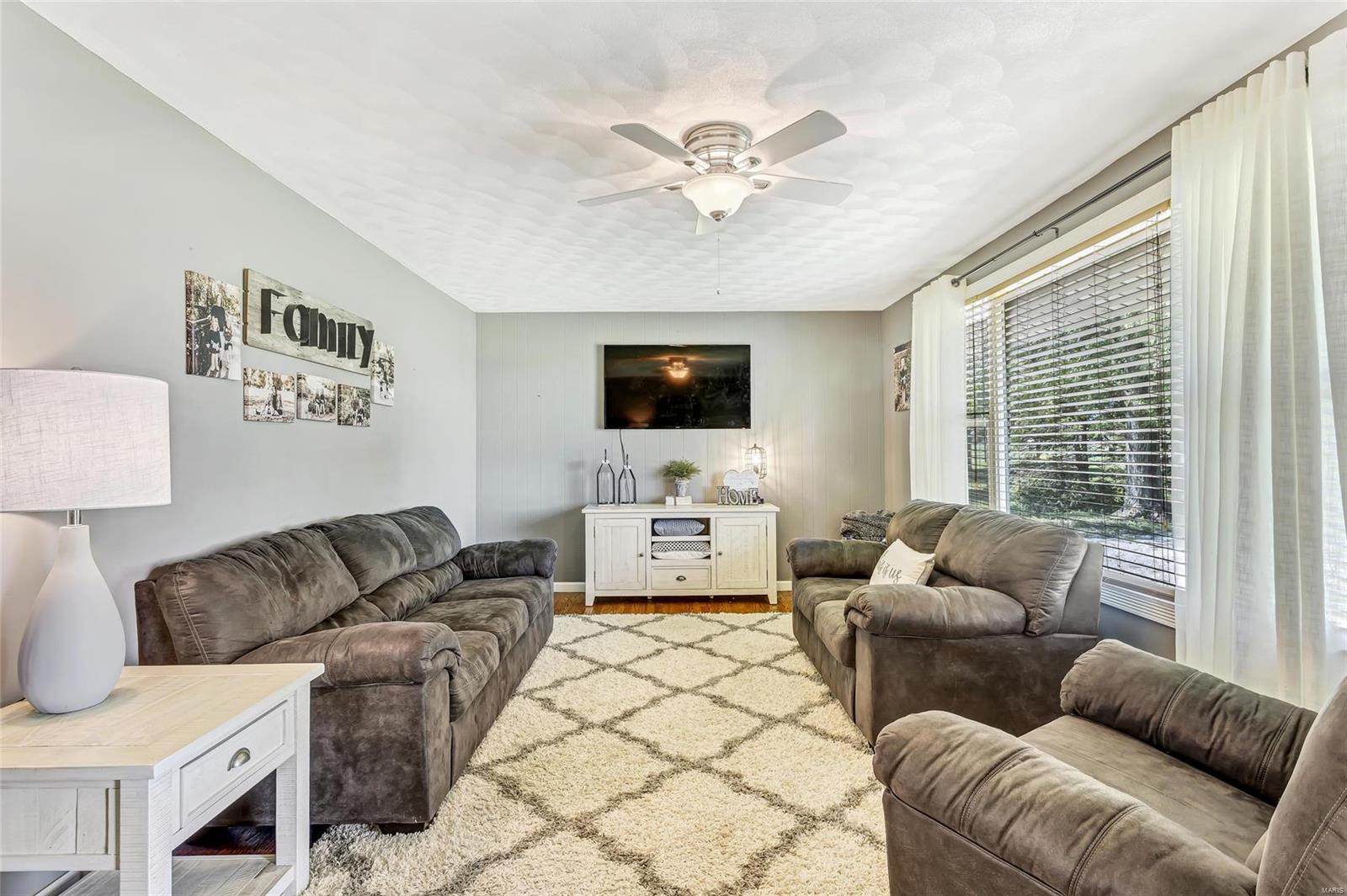 5652 Maeystown Road Waterloo, IL 62298 - Photo 5 of 44