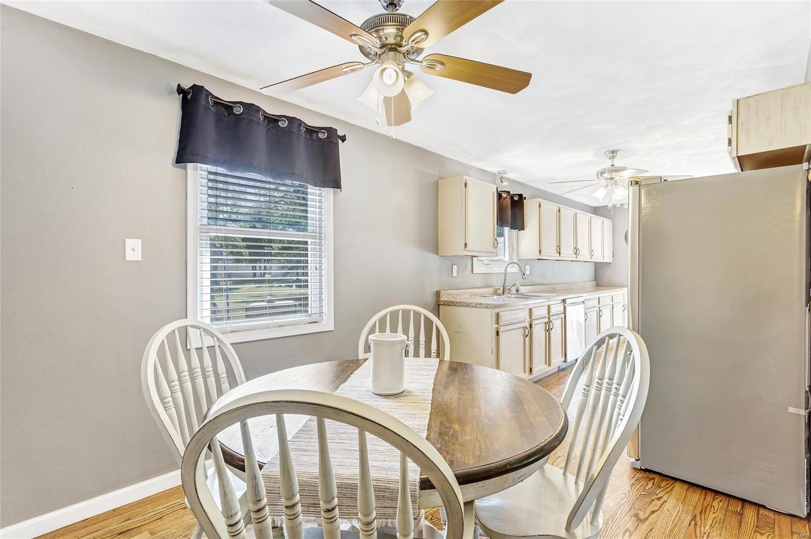 5652 Maeystown Road Waterloo, IL 62298 - Photo 8 of 44