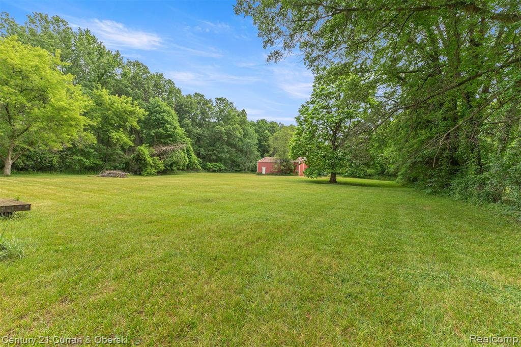 18491 Savage Road Belleville, MI 48111 - Photo 41 of 49
