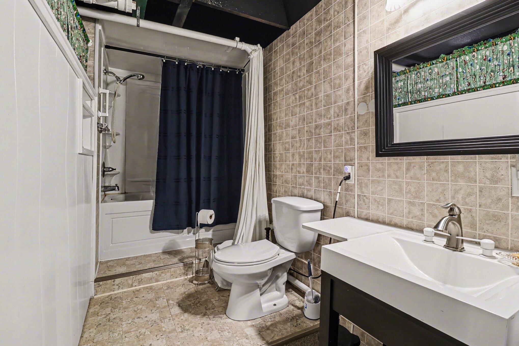 1130 Brookridge Road Ludington, MI 49431 - Photo 23 of 30 Lowere Level Bath