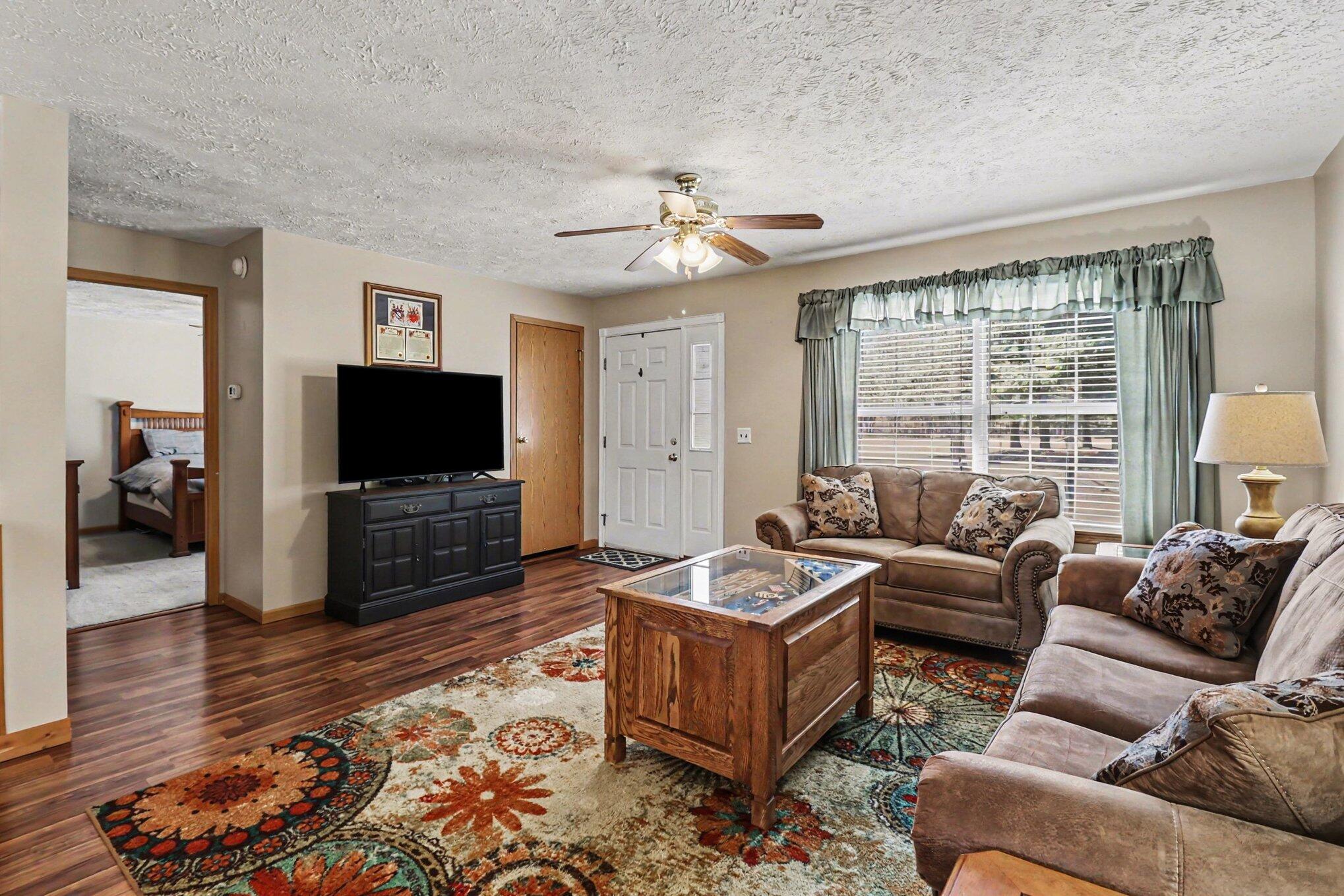 1130 Brookridge Road Ludington, MI 49431 - Photo 7 of 30 Front EntryEntry