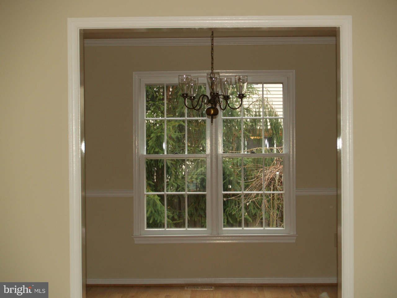 715 Kersey Road Silver Spring, MD 20902 - Photo 7 of 27 Dining Room