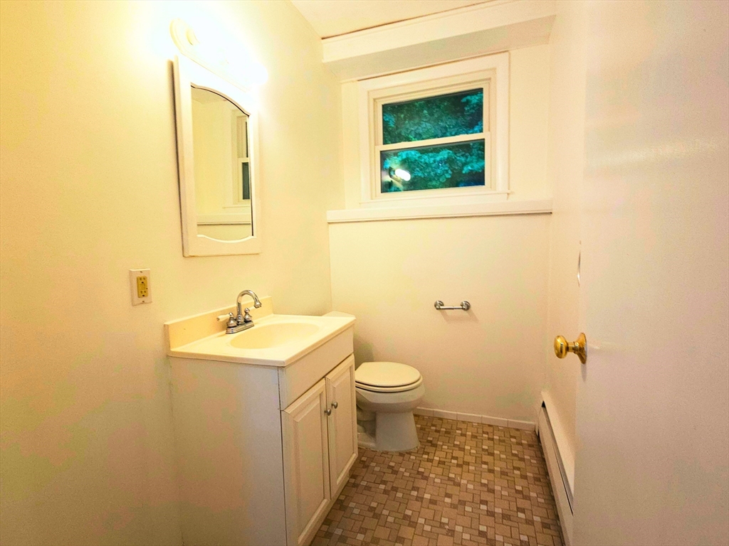 12 Evergreen Road Acton, MA 01720 - Photo 21 of 26 Gallery Image 21