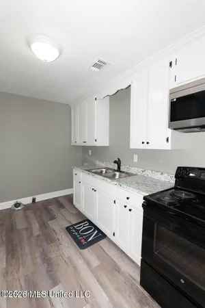 $1,000 | 2214 22nd Street, Unit A, Pascagoula, MS 39581