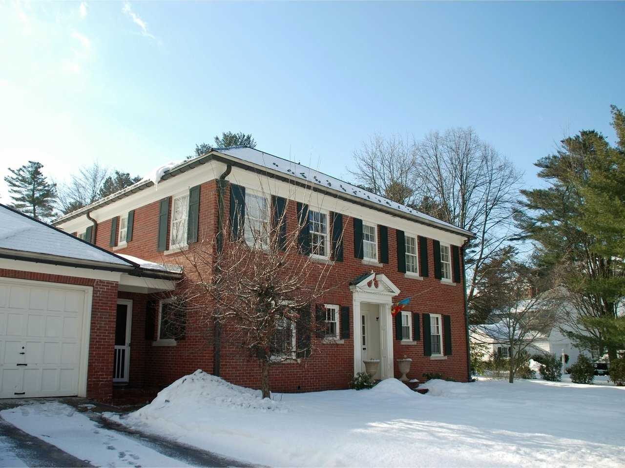161 Deforest Road Burlington, VT 05401 - Photo 1 of 32 Gallery Image 1
